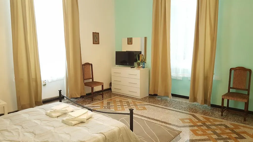 Royal Suite Gênes Maison d'hôtes